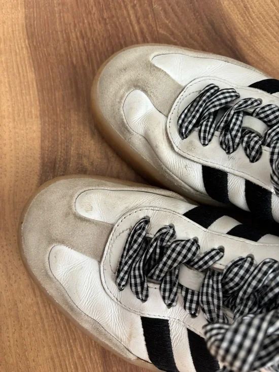 adidas Sambae White and Black Gum Sole - Picture 3 of 7